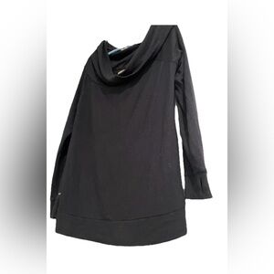 Peace Love World black French terry sweatshirt US SIZE SMALL
Cowl Neck love